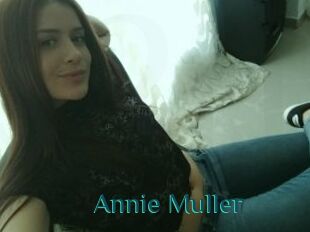 Annie_Muller