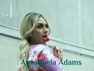 Antonnela_Adams