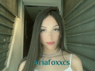 Ariafoxxcs
