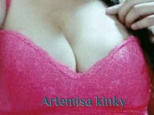 Artemisa_kinky