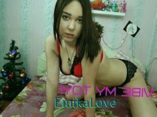 EmikaLove