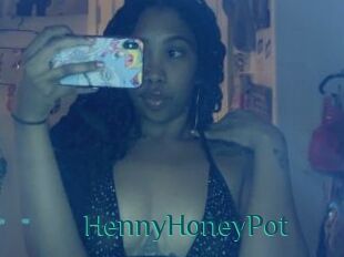 HennyHoneyPot