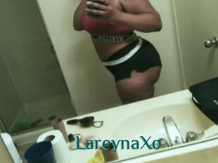 LareynaXo