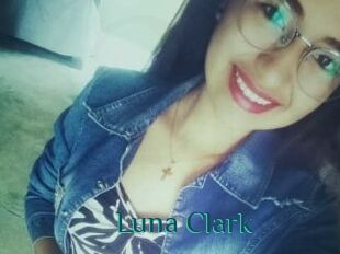 Luna_Clark