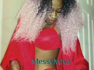 MessyMiya