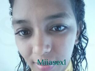 Miiasex1