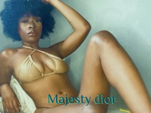 Majesty_dior