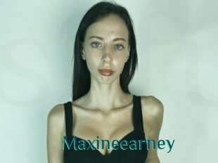 Maxineearney