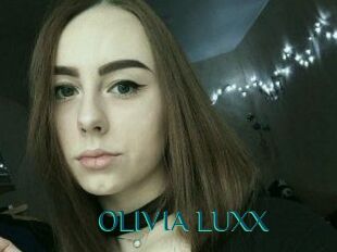 OLIVIA_LUXX