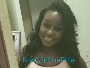 RoxyOnThePole