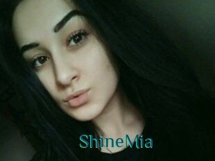 ShineMia