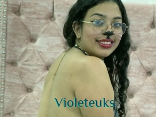 Violeteuks